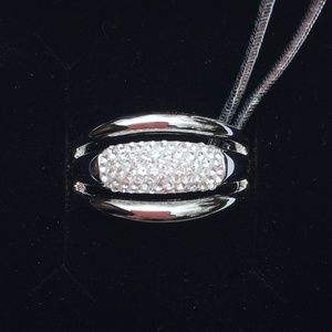 NEW NWT Swarovski Silver Ring. Beautiful!